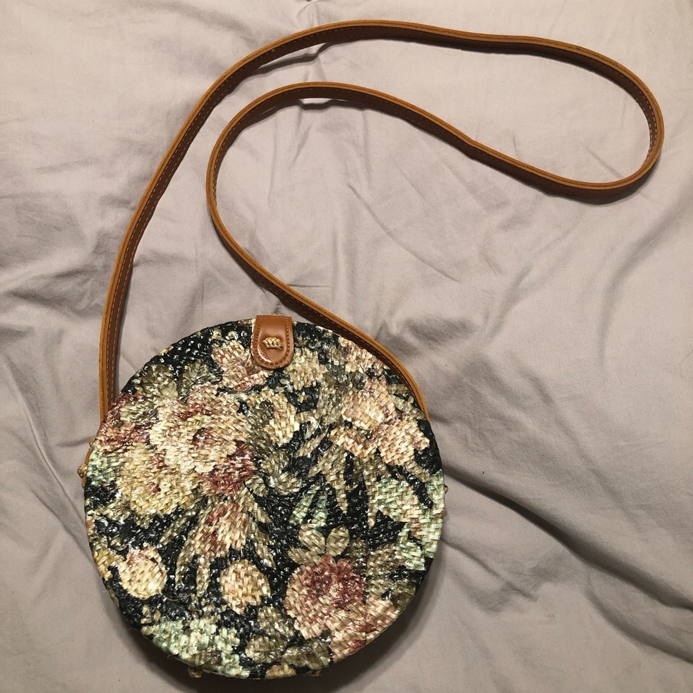 Bohemian straw purse circle